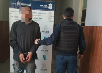Tiene dos pedidos de captura: lo aprehenden y lo liberan…