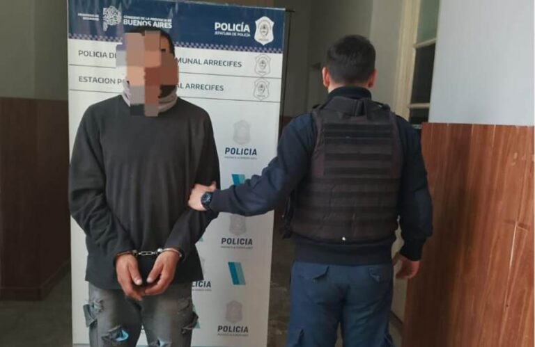Tiene dos pedidos de captura: lo aprehenden y lo liberan…