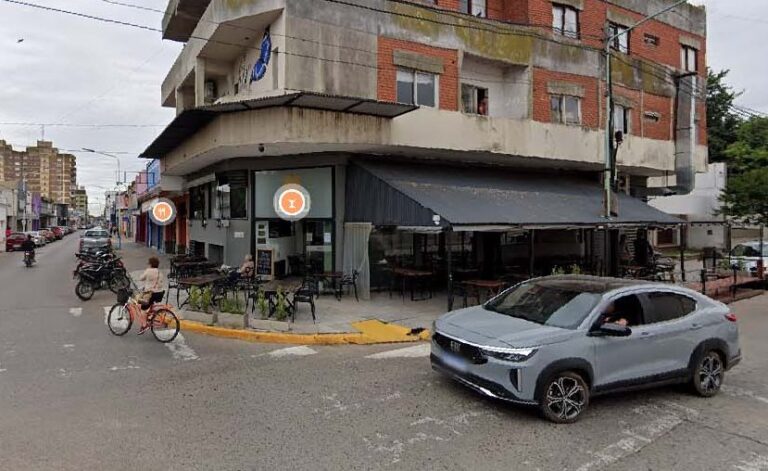 Detenidos en el centro por resistencia a la autoridad