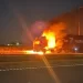 Se incendió un camión en la autopista 8