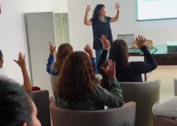 Taller de Lengua de Señas para empleados municipales