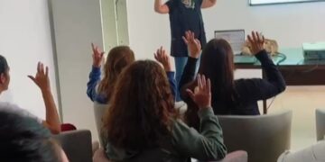 Taller de Lengua de Señas para empleados municipales