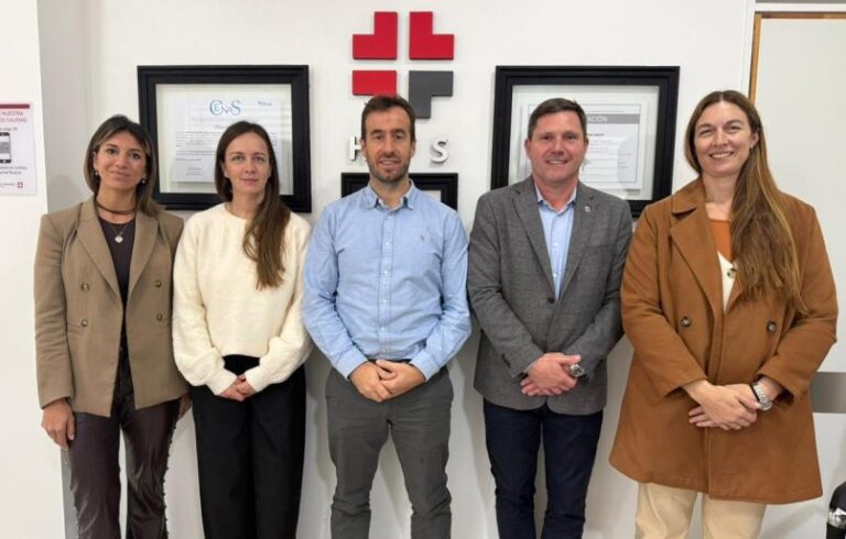 Bouvier inició gestiones para la firma de un convenio de colaboración con el Hospital SADIV