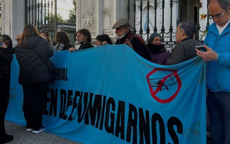 Juicio por fumigaciones: condenan a exfuncionarios y absuelven a productores