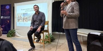 Arrecifes presentó su Programa Municipal de Alfabetización en S. A. de Areco