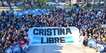 Convocan a un banderazo pidiendo la libertad de Cristina Kirchner