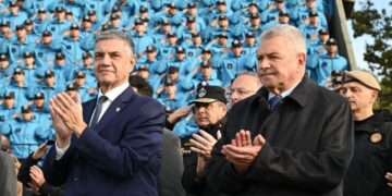Cruce entre CABA y Provincia: Macri dijo que va a levantar “un muro contra la barbarie”
