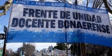 Sorpresivo paro docente este martes en la Provincia