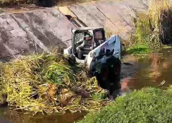 Limpiaron el Arroyo del Pueblo y canales ante el anuncio de intensas lluvias