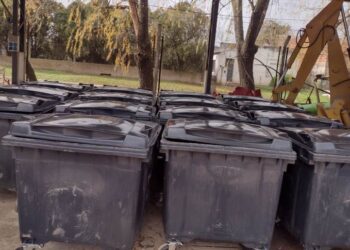La Municipalidad incorpora más contenedores de residuos en las calles