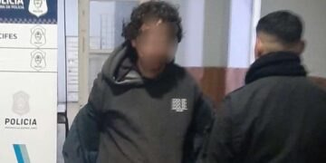 Lo agarraron cuando intentó escapar con una faca
