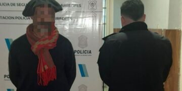 Lo detuvieron por golpear a su pareja