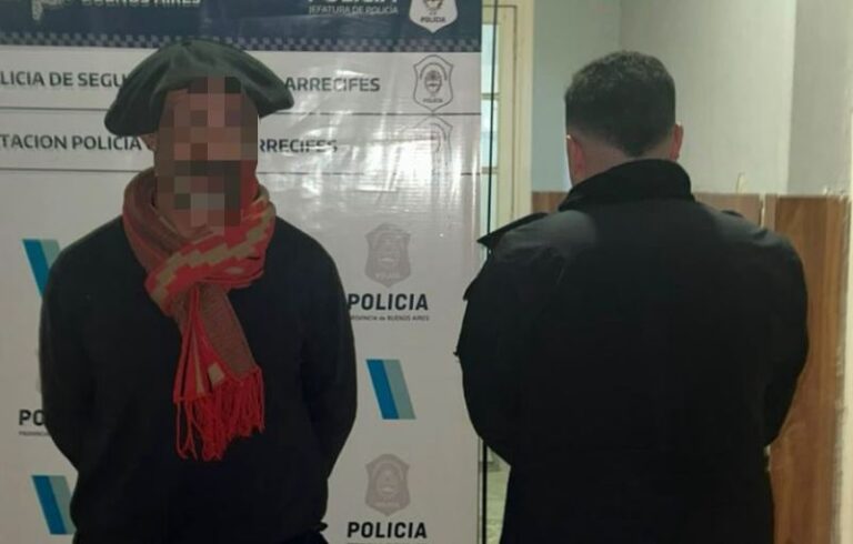 Lo detuvieron por golpear a su pareja