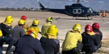 Tragedia en San Juan: siete personas murieron al caer un helicóptero