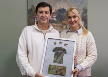 Un pilar de la Scaloneta fue homenajeado en Capitán Sarmiento