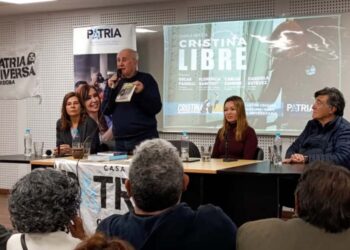 Parrilli: “No puede haber elecciones en la Argentina con Cristina detenida”