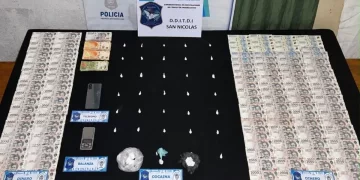 Allanamiento de Policía de San Nicolás en Arrecifes: drogas secuestradas y una mujer detenida