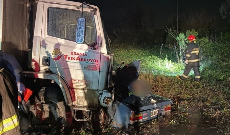 Terrible choque en la ruta: fallecieron siete personas de Parada Robles