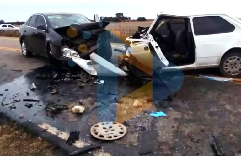 Choque frontal en ruta 191: un conductor quedó atrapado