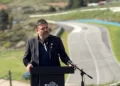 Reacción del ministro Bianco por pregunta a Kicillof en el autódromo de Balcarce