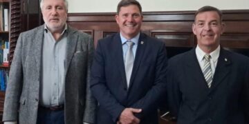 Bouvier se reunió con el procurador Conte-Grand