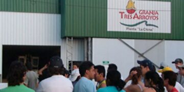 Dictaron conciliación obligatoria y Granja Tres Arroyos deberá reincorporar a sus trabajadores
