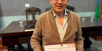 Justo reconocimiento del Concejo Deliberante a un ejemplo: Raúl Gattelet