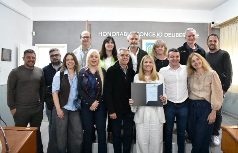 Verónica Góngora juró como defensora del Pueblo adjunta y habló de consensos