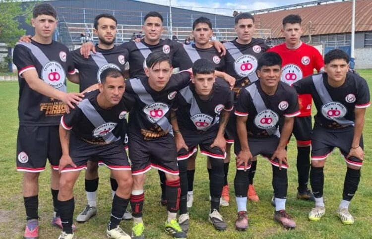 DEPORTIVO MILLONARIO DIO EL BATACAZO GOLEANDO Y ELIMINANDO A OBRAS EN LA ÚLTIMA FECHA (FOTO: CHINO NUÑEZ)