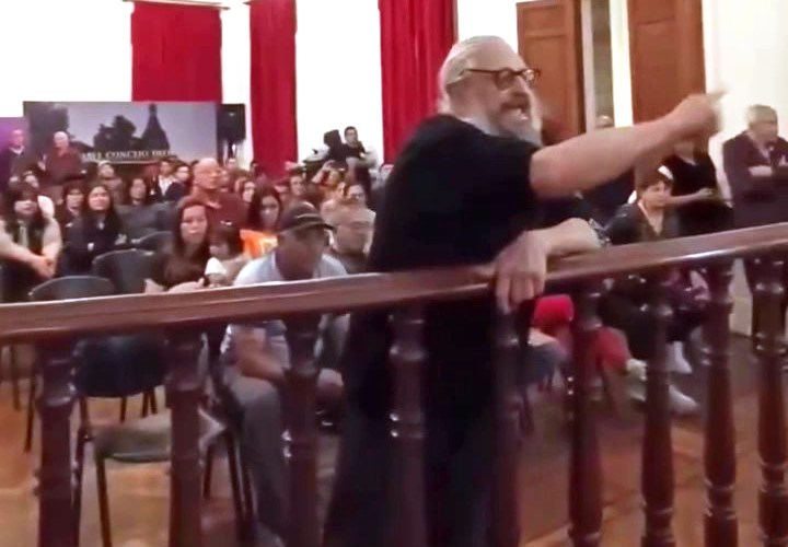 Tensión e insultos en el Concejo Deliberante de Pergamino