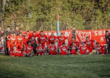 Fútbol local: el domingo se definen el ganador de la Fase Regular y el eliminado