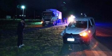 Choque entre tres vehículos en ruta 51